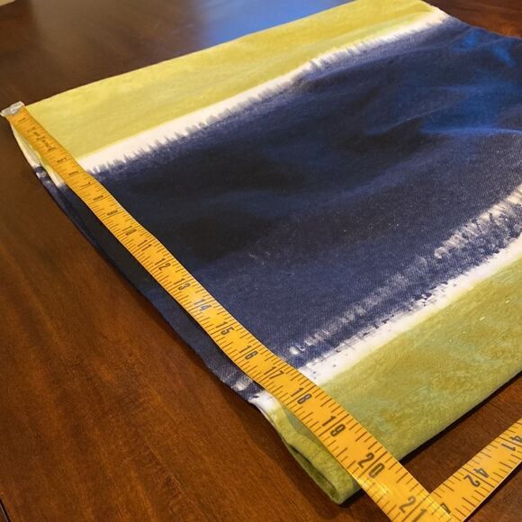 Tahari Mini Skirt Green White Black Color Block Skirt Size 6 - Picture 14 of 14